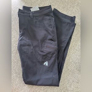 Eddie Bauer Women’s Guide Pant